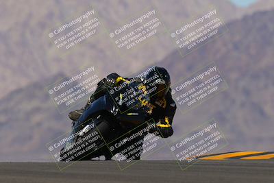 media/Oct-09-2022-SoCal Trackdays (Sun) [[95640aeeb6]]/Turn 9 (1pm)/